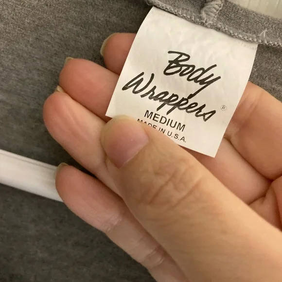 Body Wrapper Pullover. Size medium. - Picture 2 of 2